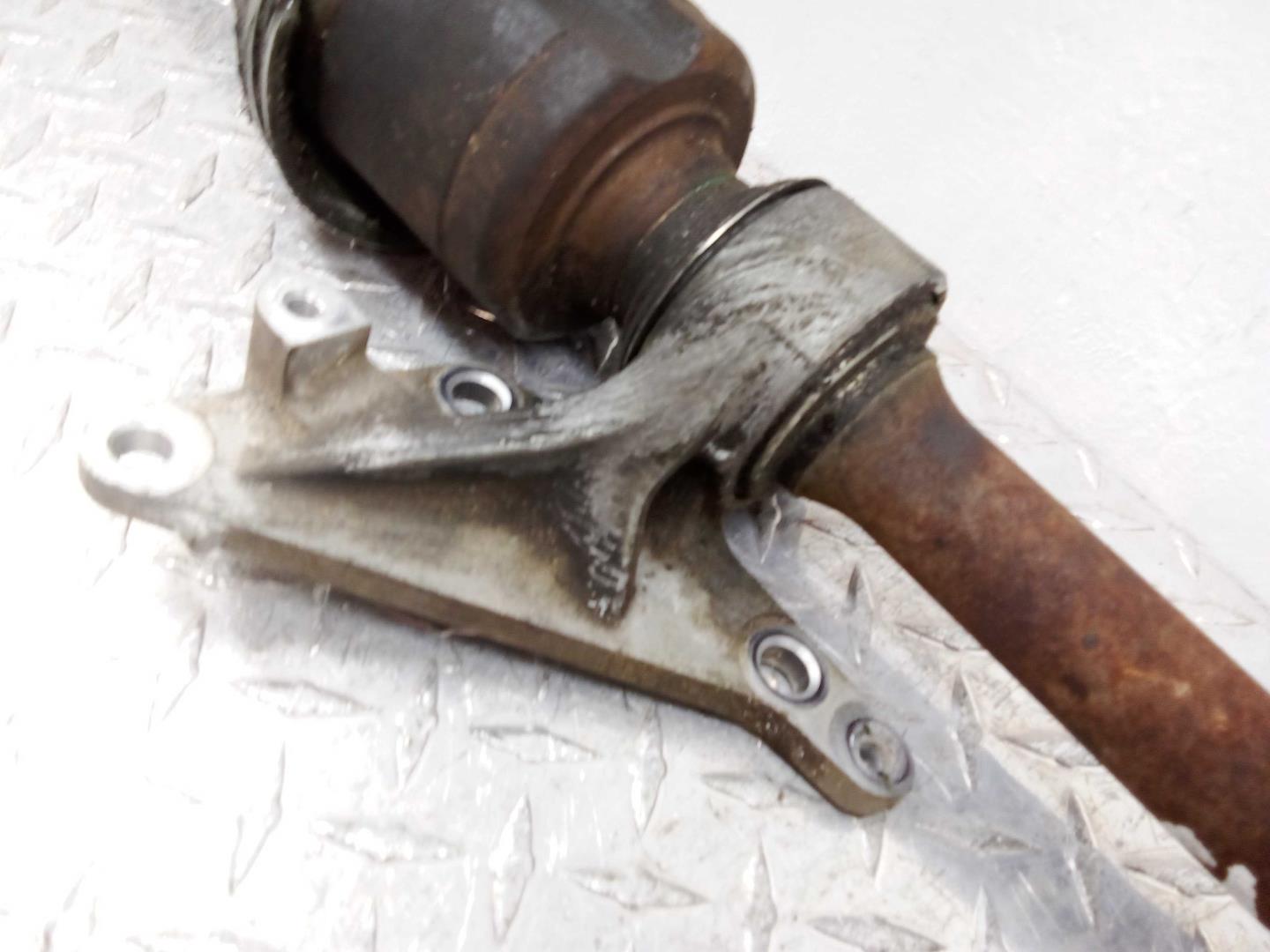 Полуось передняя правая