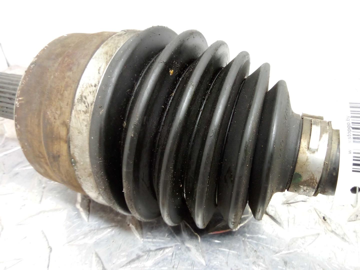 Полуось передняя правая