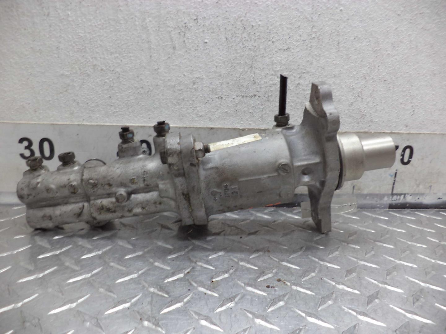 Цилиндр тормозной главный