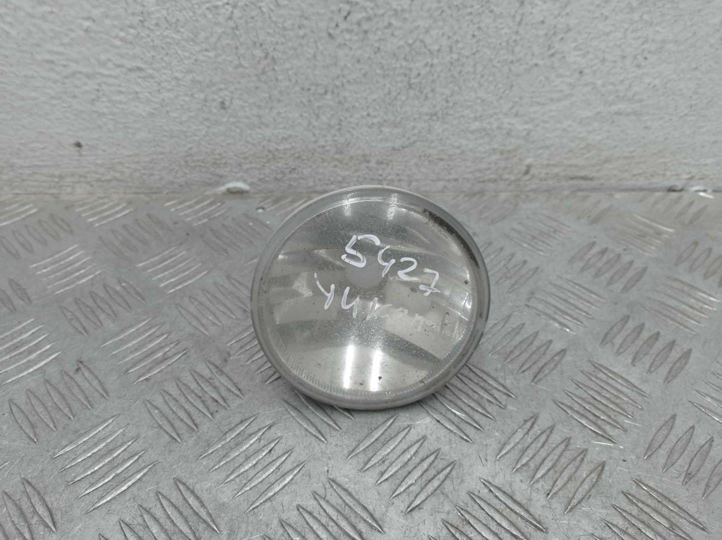 Фара противотуманная левая