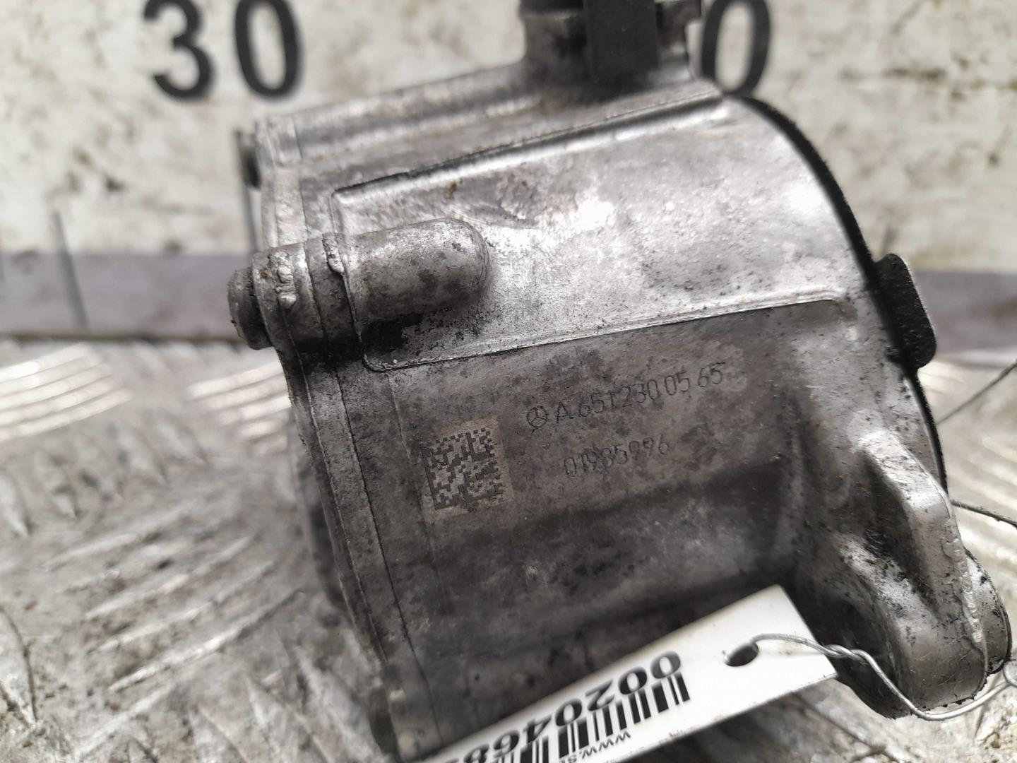 Насос вакуумный