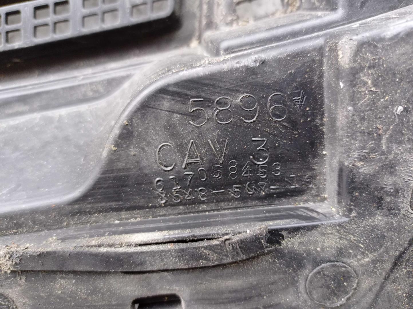 Решетка стеклоочистителей (Жабо)