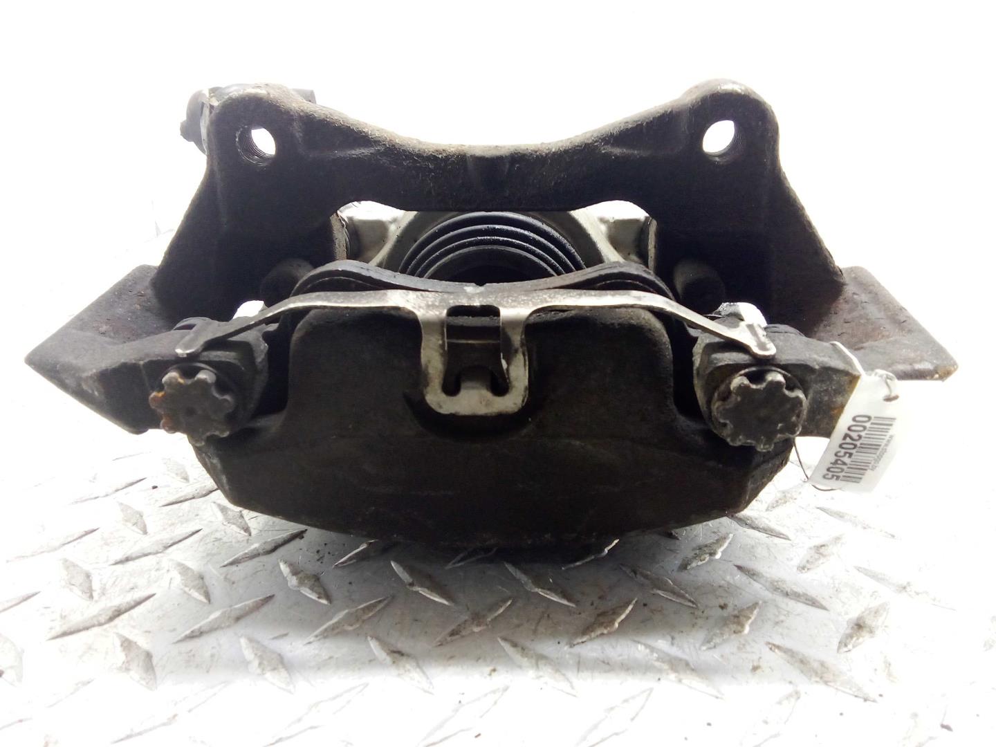 Суппорт передний правый