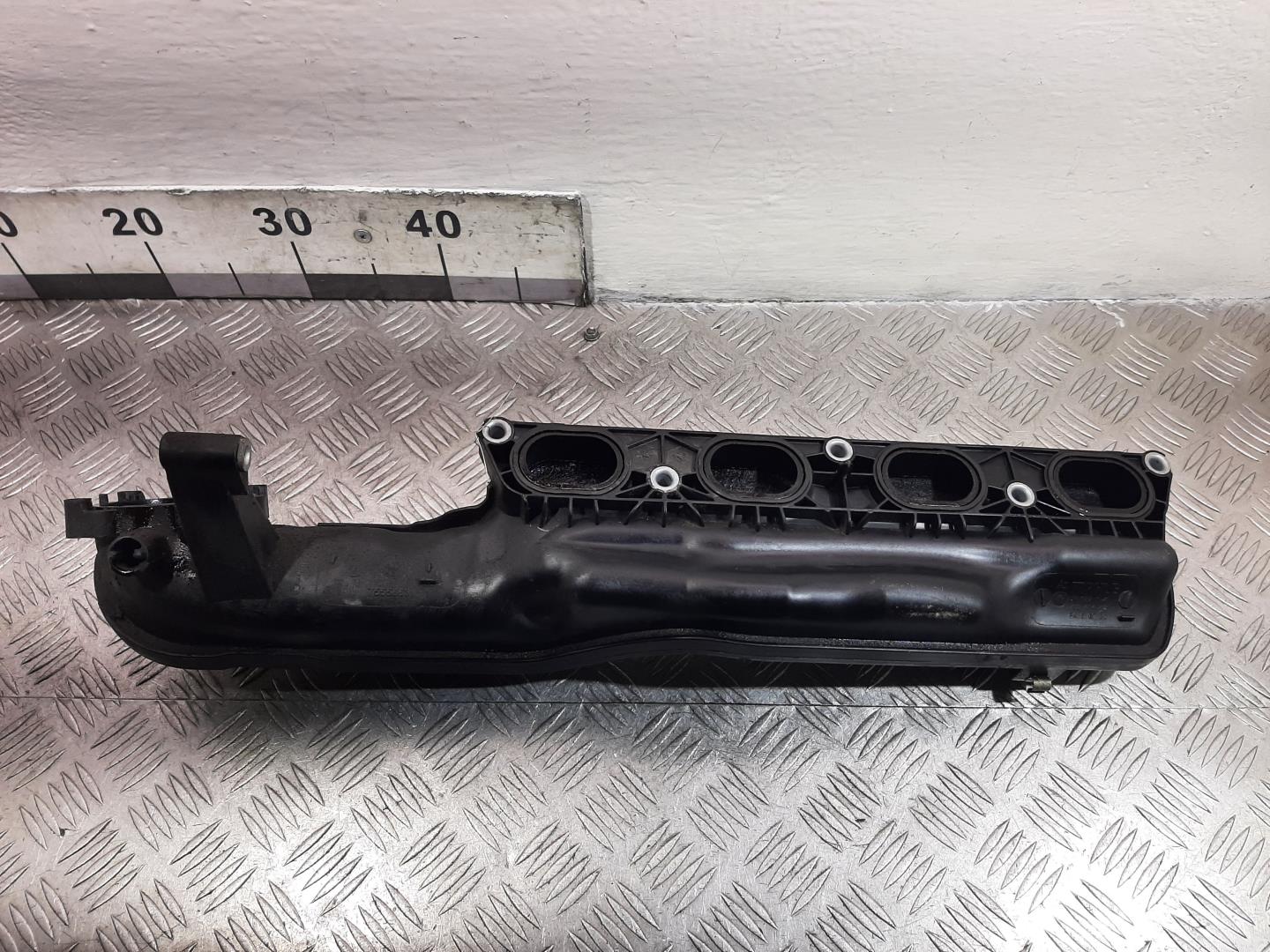 Коллектор впускной