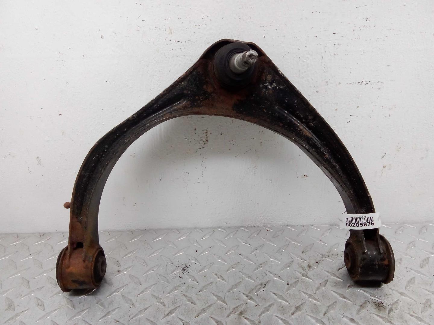 Рычаг передний верхний левый