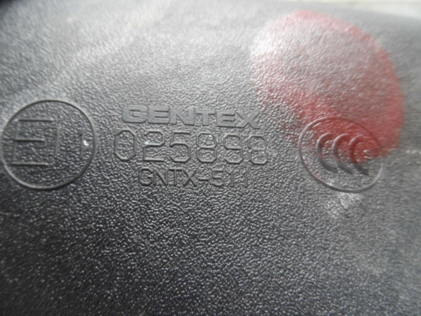 Зеркало заднего вида