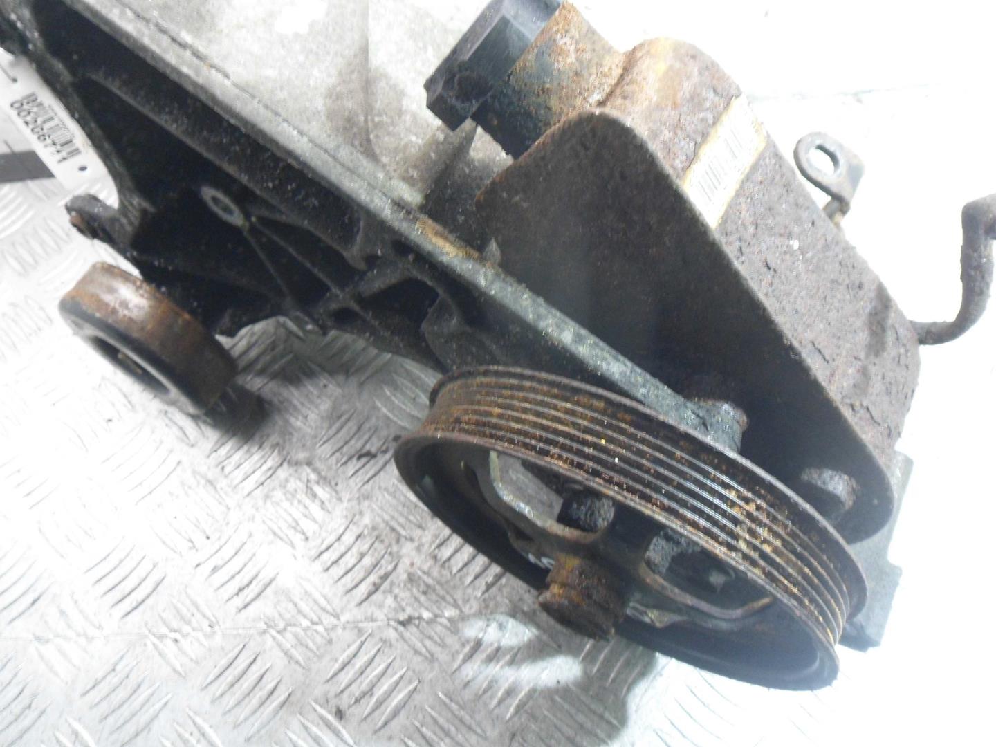 Насос ГУР (гидроусилитель руля)