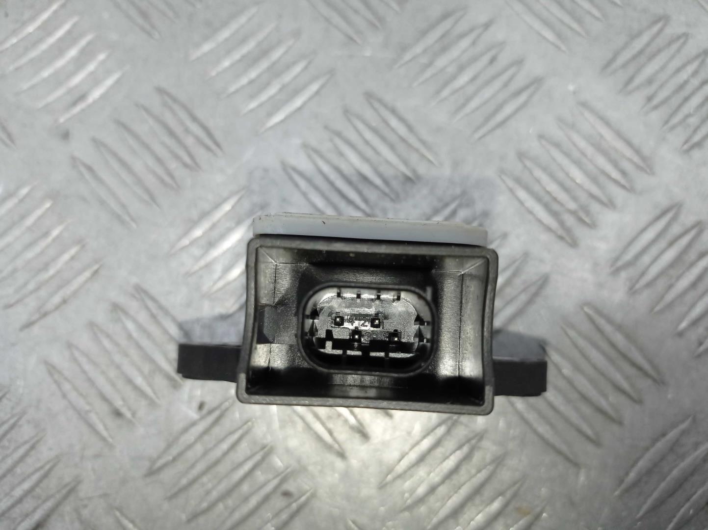 Датчик ускорения