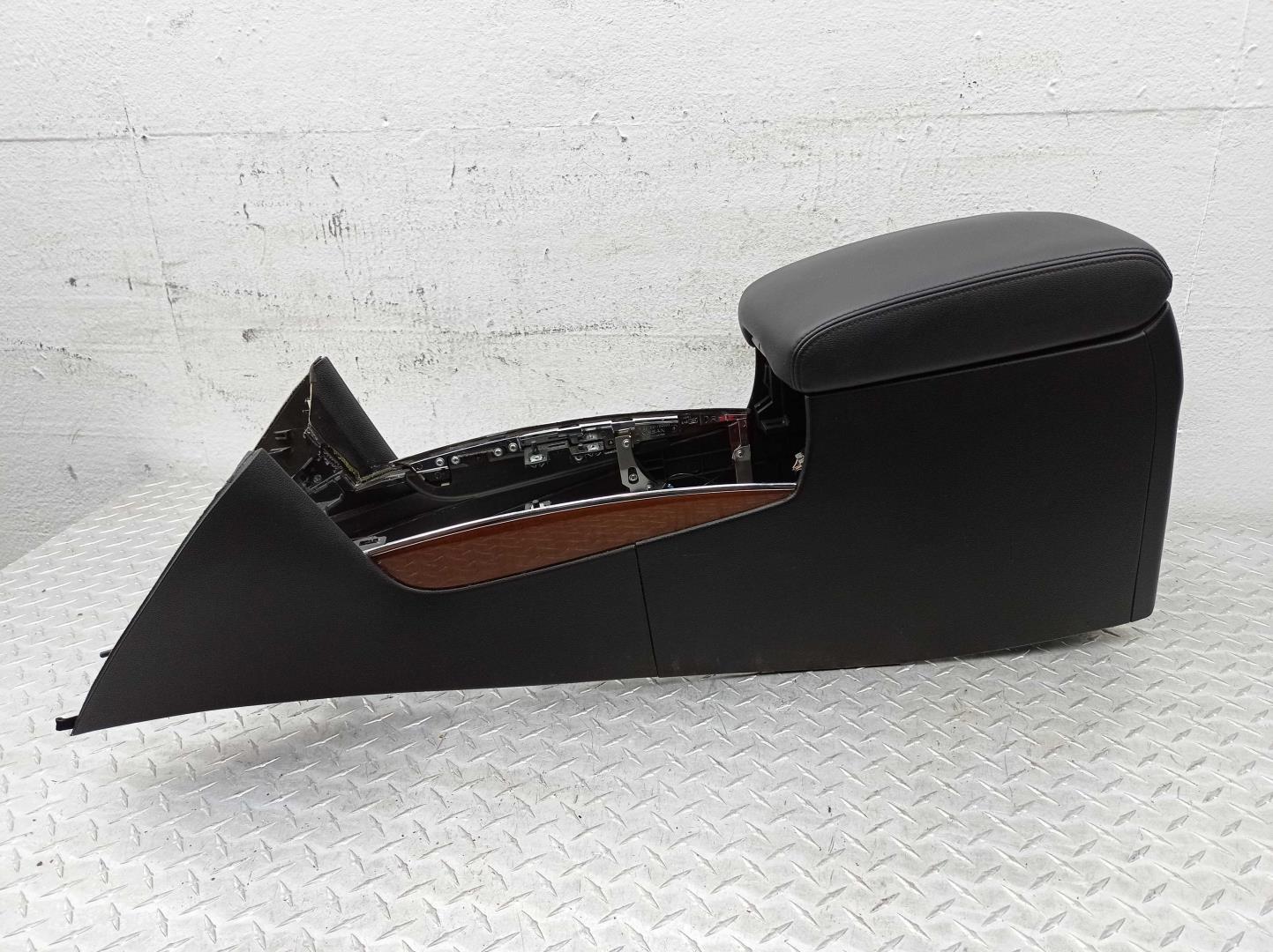 Подлокотник