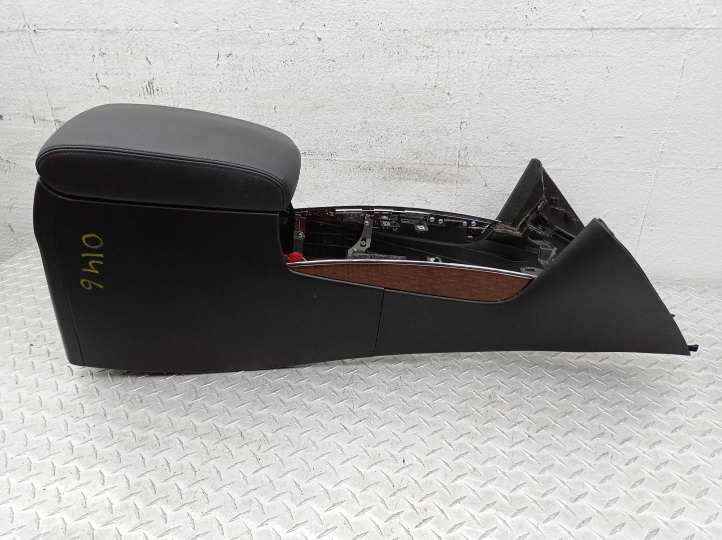 Подлокотник