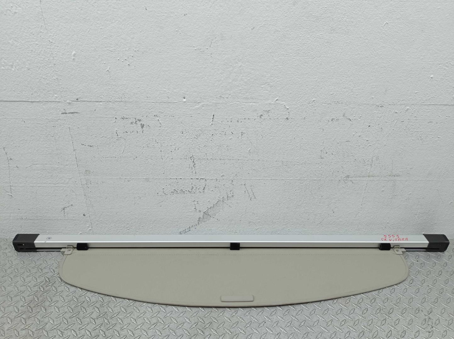 Шторка багажника