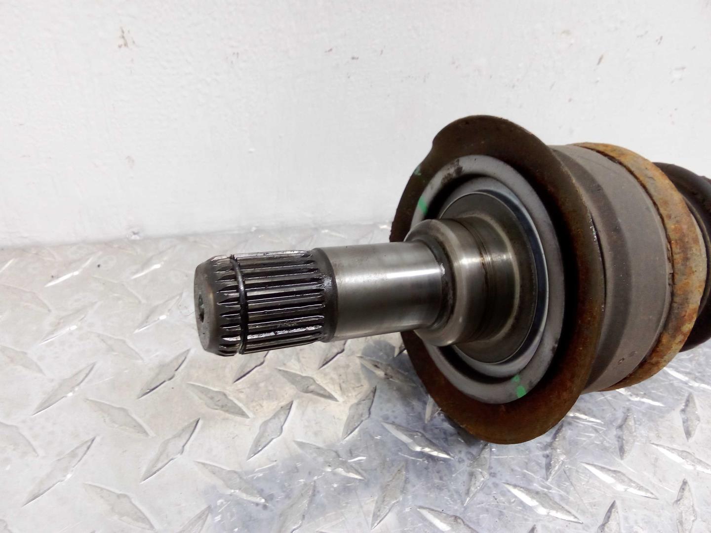 Полуось задняя правая