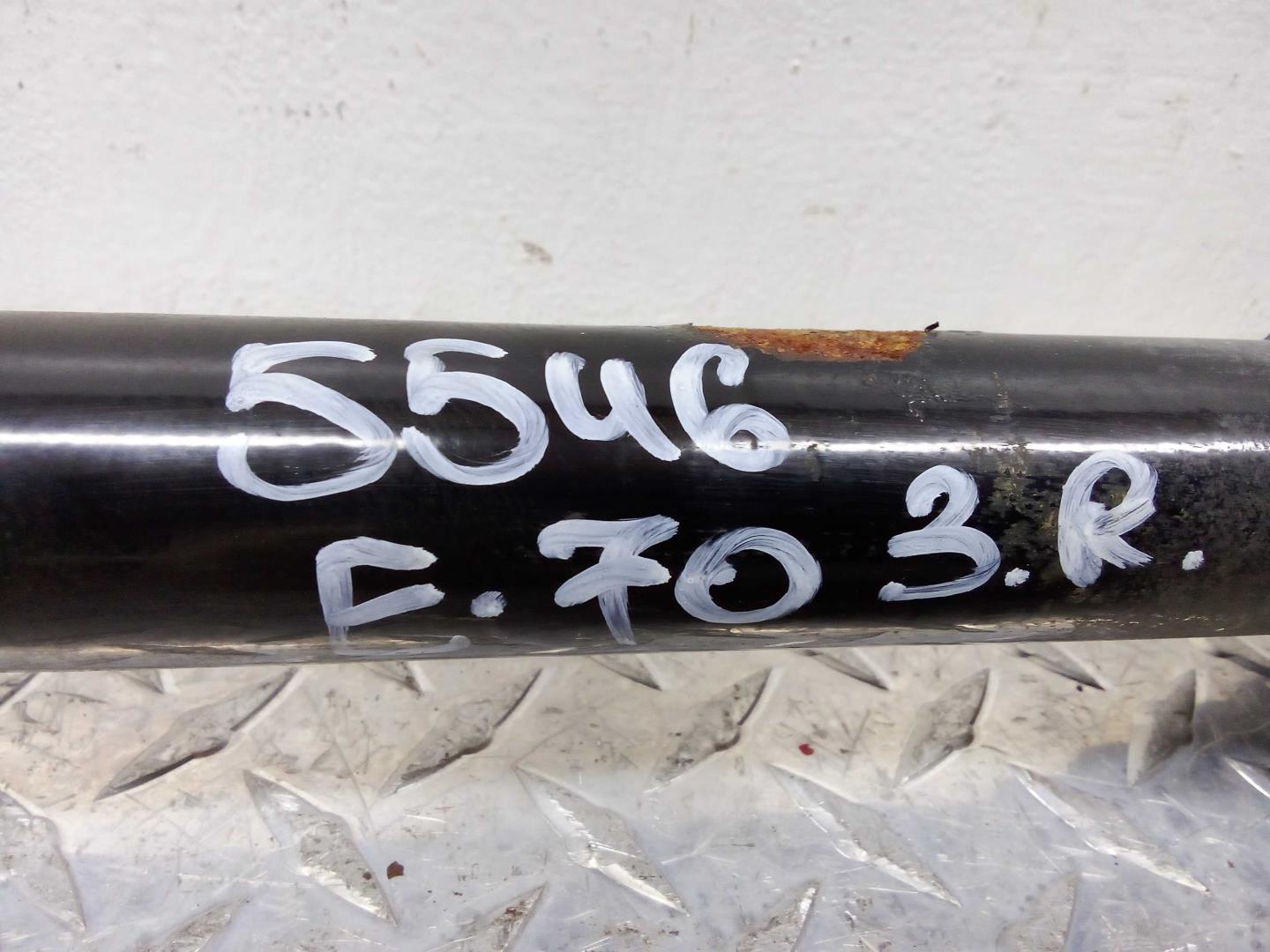 Полуось задняя правая