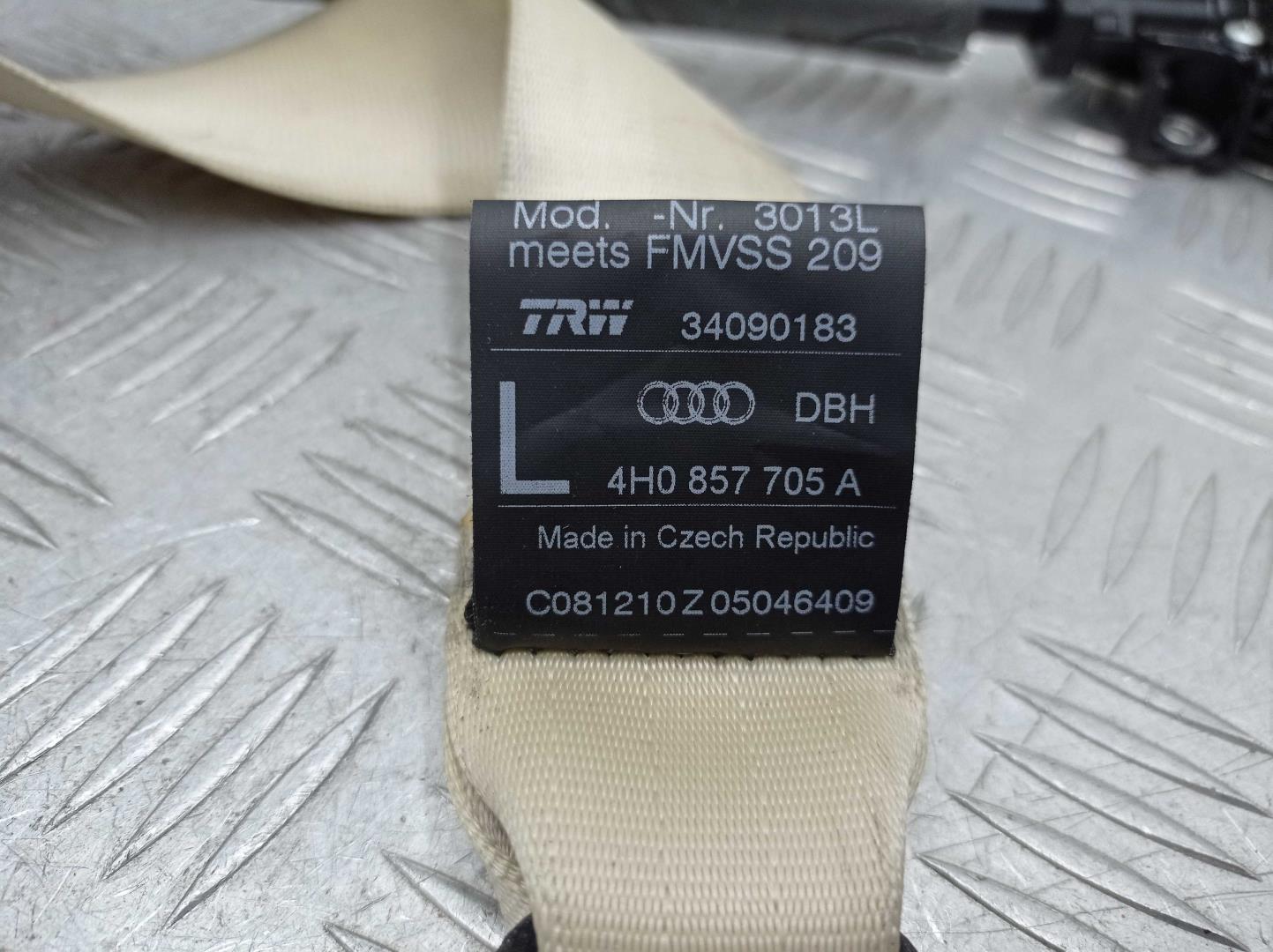 Ремень безопасности