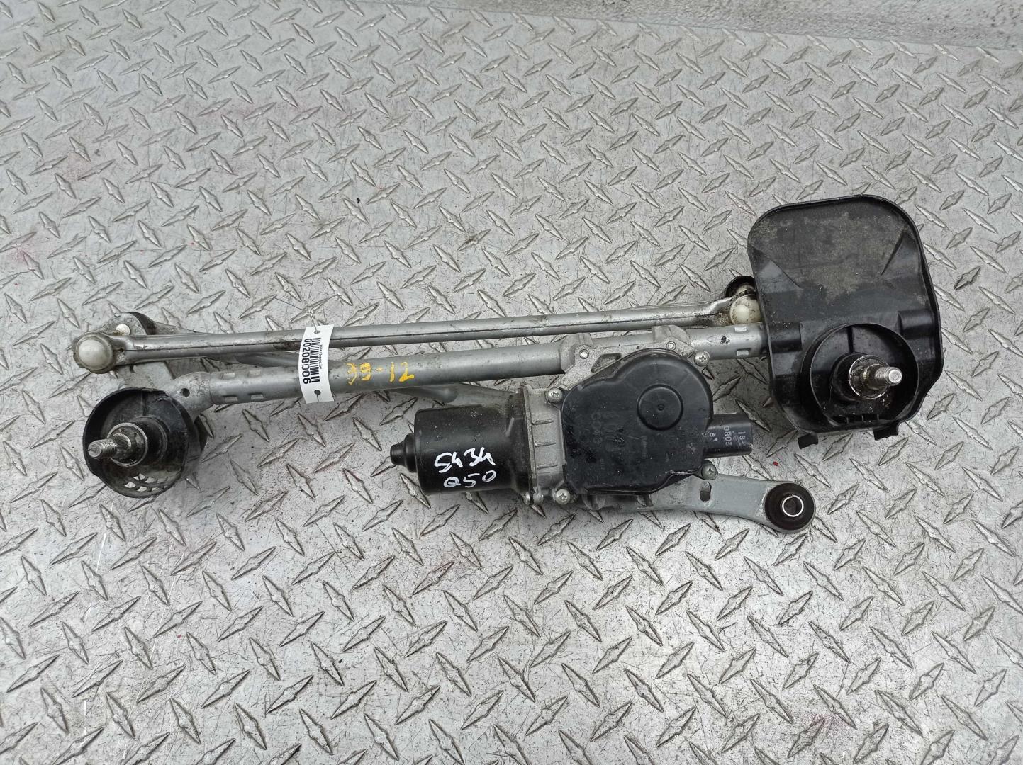 Трапеция стеклоочистителей