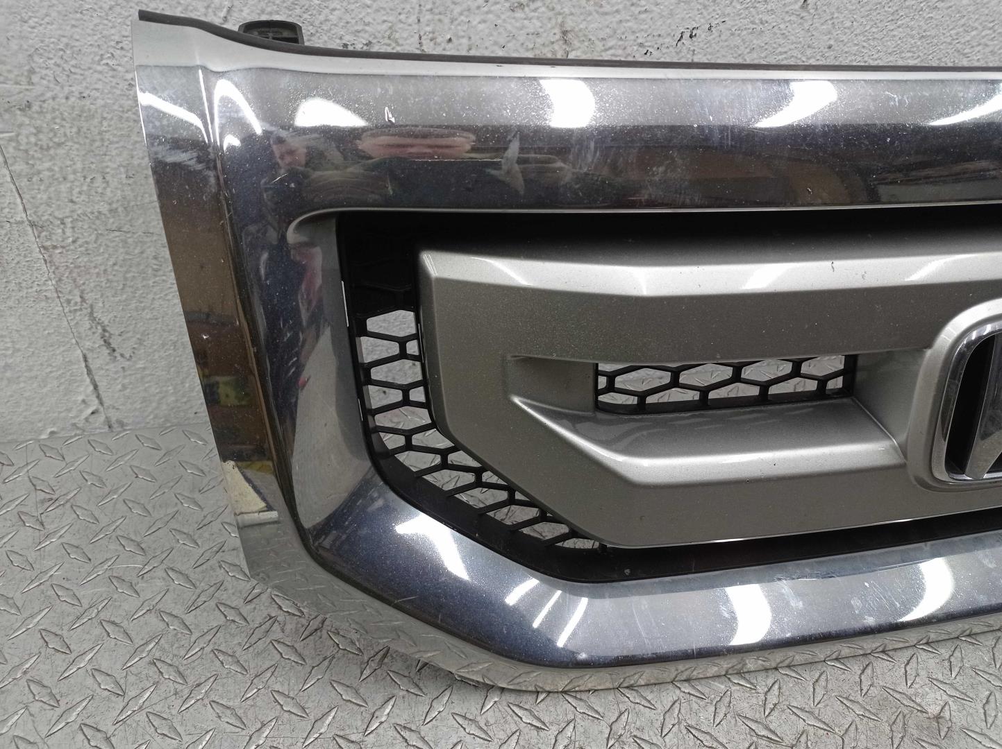 Решетка радиатора