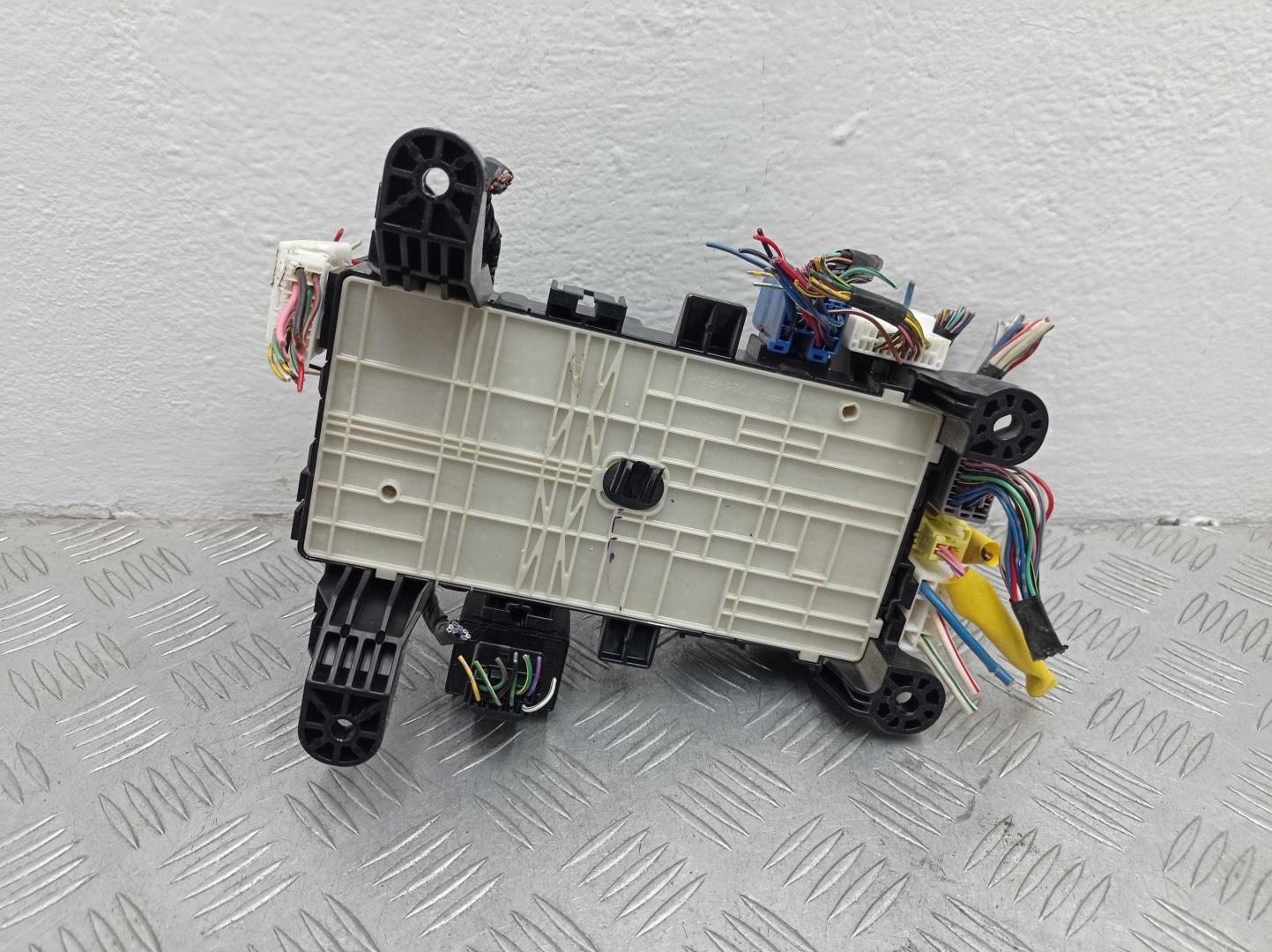 Блок предохранителей