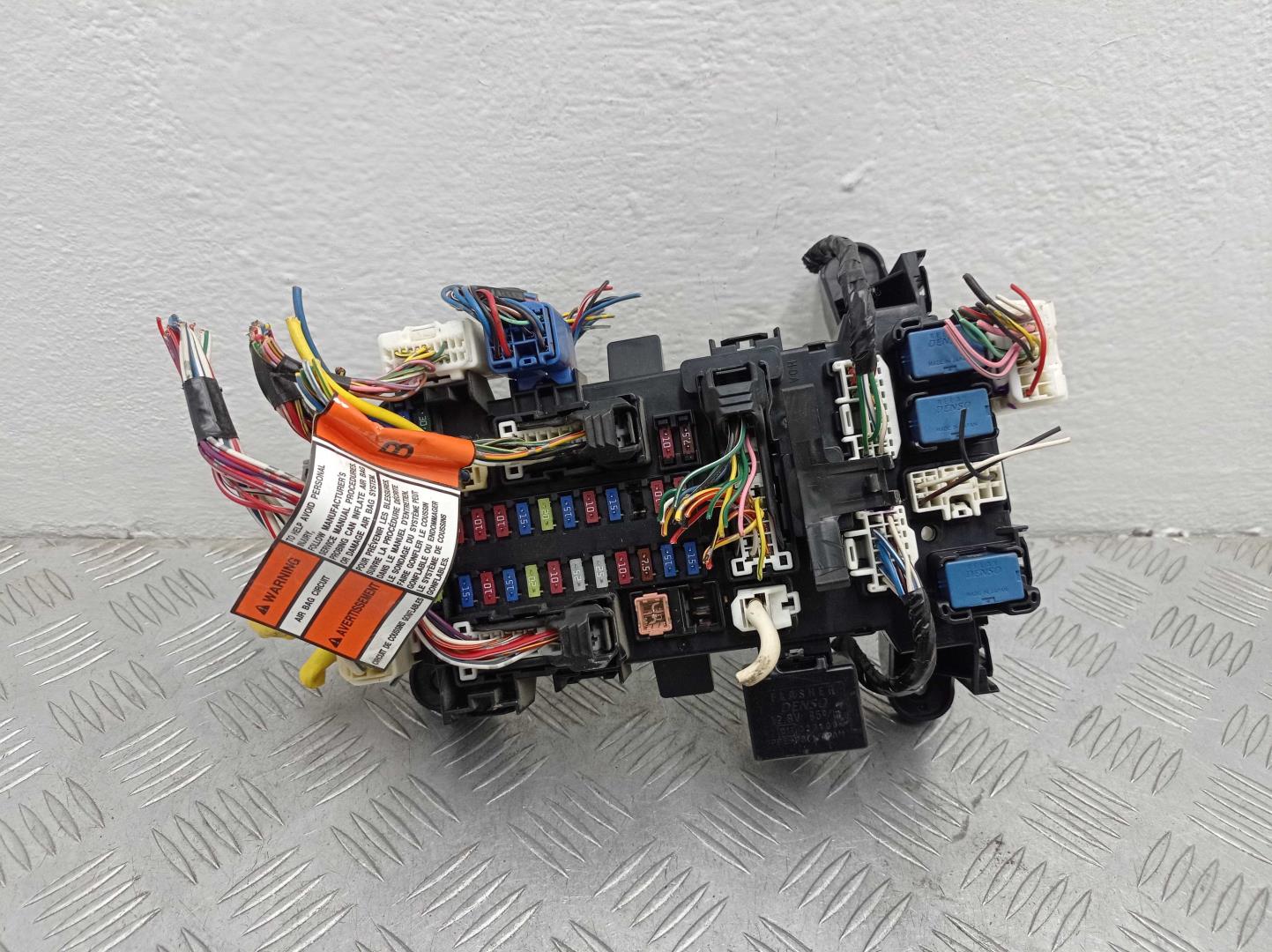 Блок предохранителей