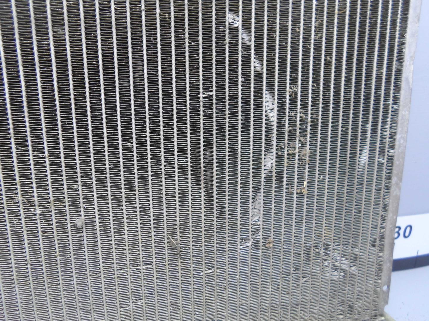 Радиатор охлаждения двигателя основной