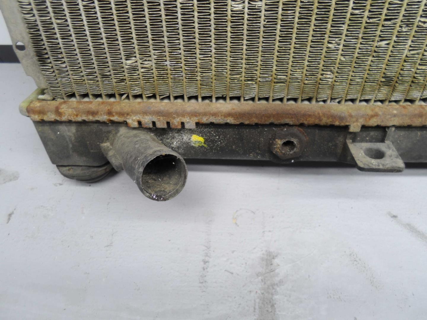 Радиатор охлаждения двигателя основной