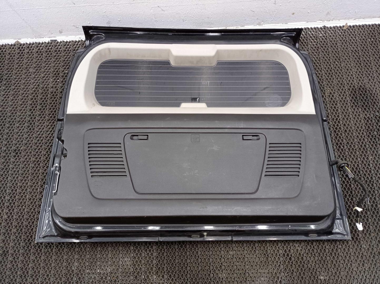 Ручка открывания багажника