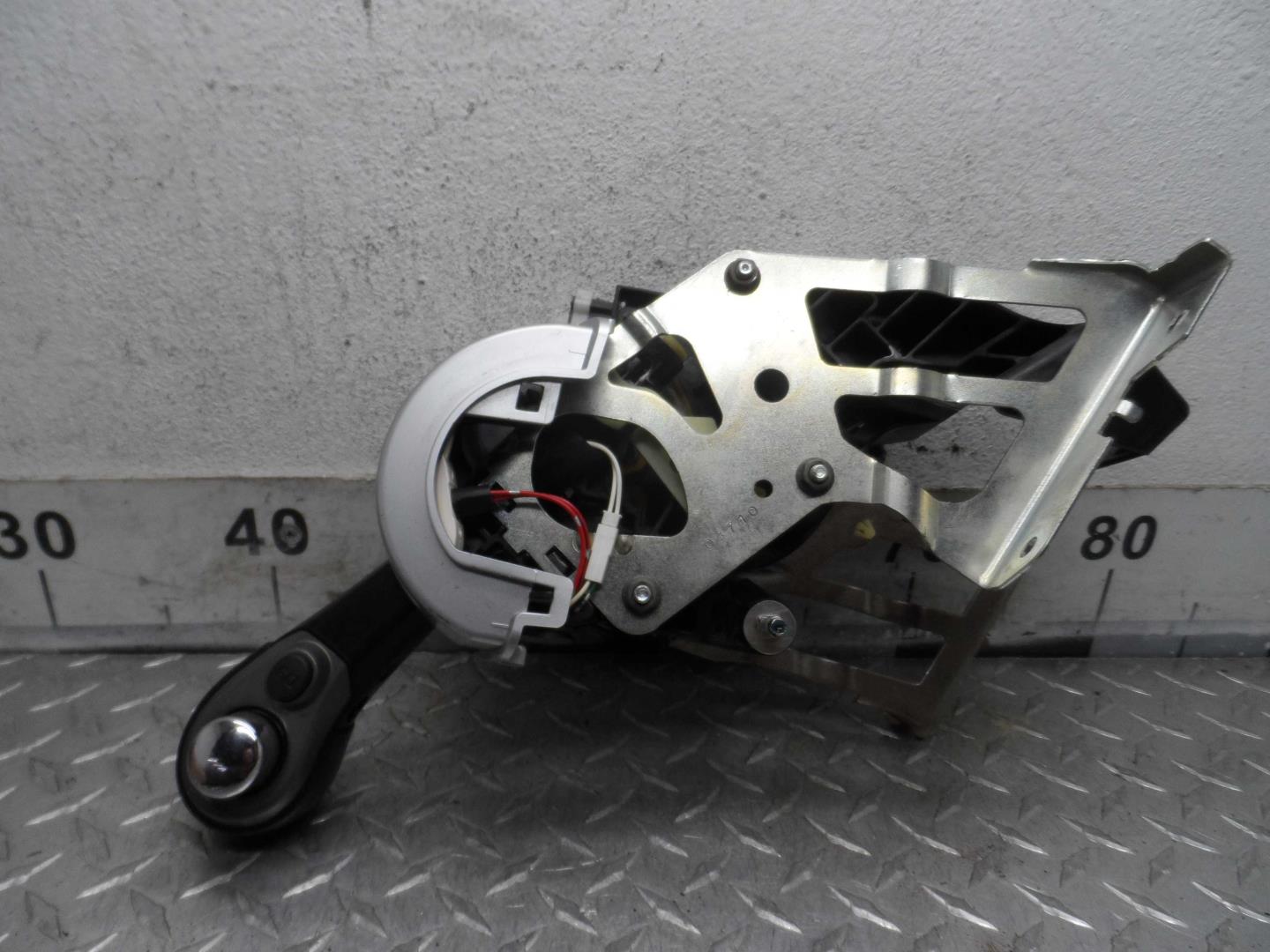 Кулиса МКПП / АКПП