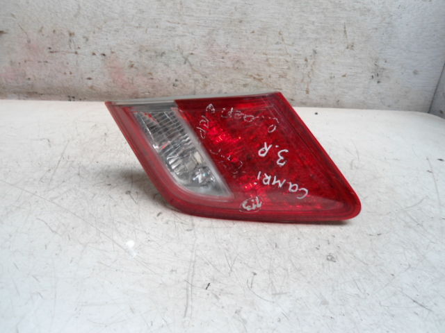 Фонарь задний внутренний правый