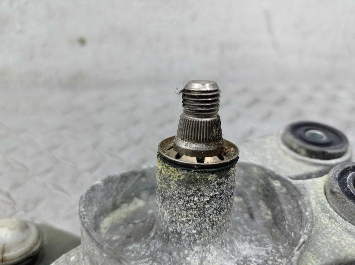 Трапеция стеклоочистителей