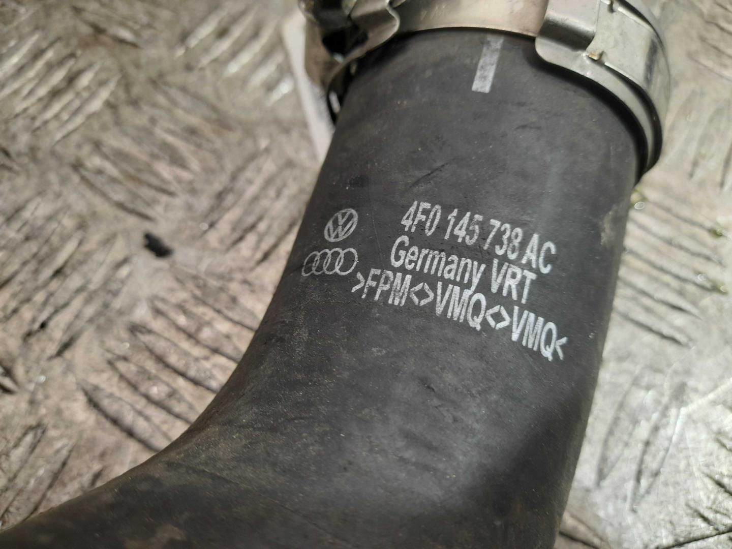 Патрубок интеркулера