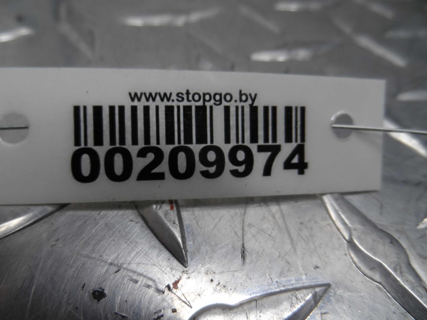 Фонарь задний наружный левый