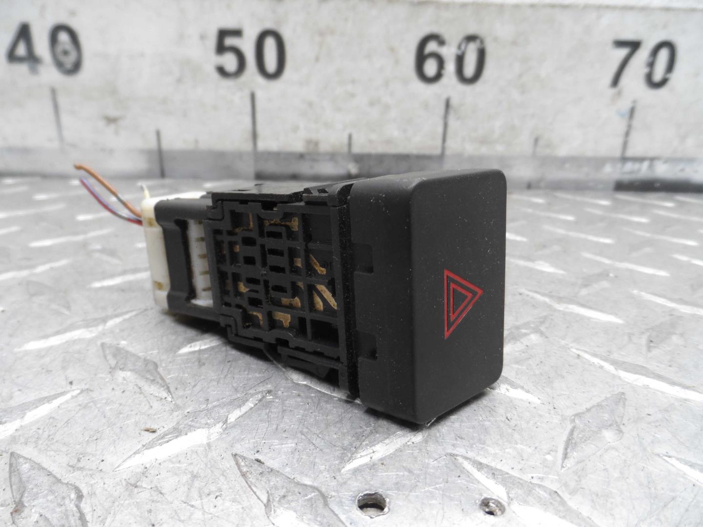 Кнопка аварийной остановки