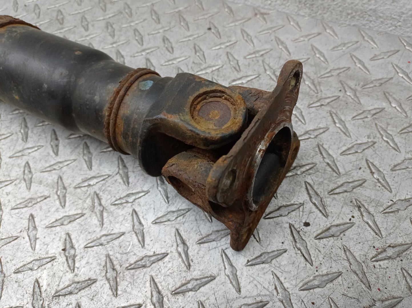 Вал карданный задний