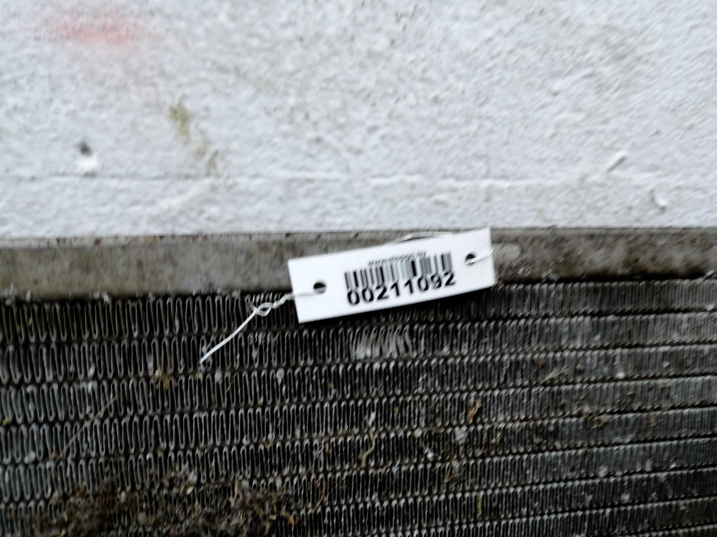 Радиатор охлаждения двигателя основной