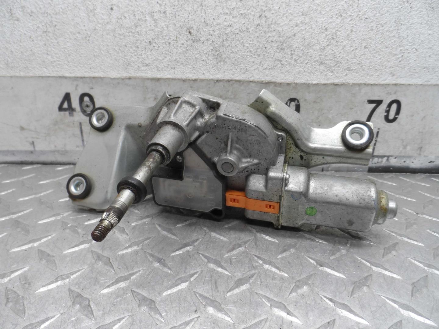 Моторчик стеклоочистителя задний