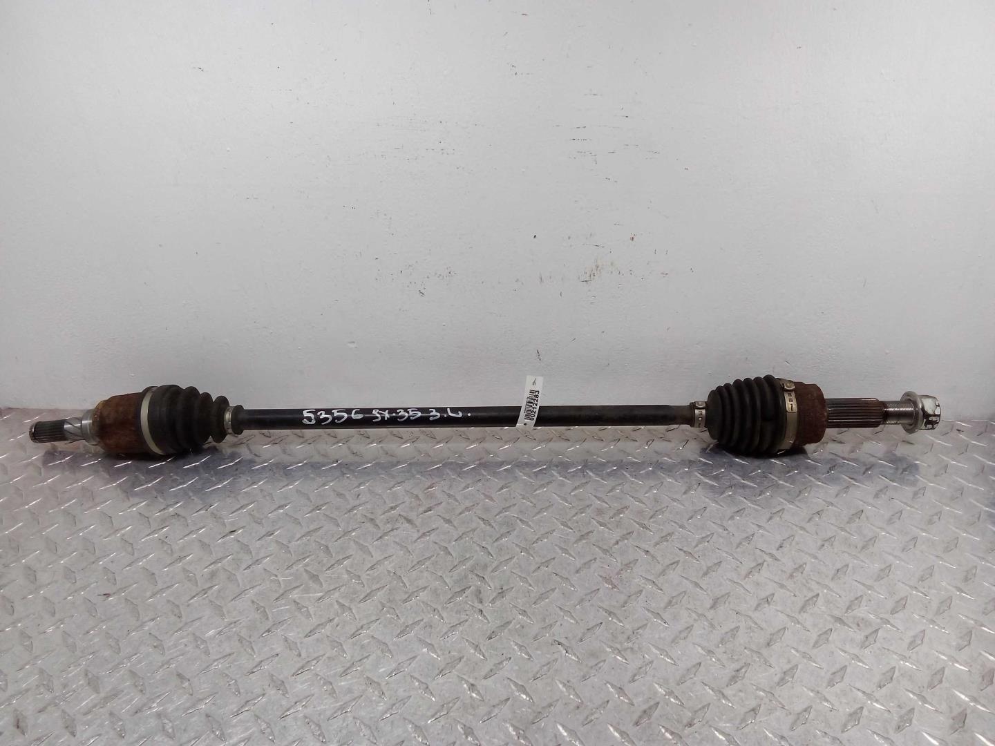 Полуось задняя левая