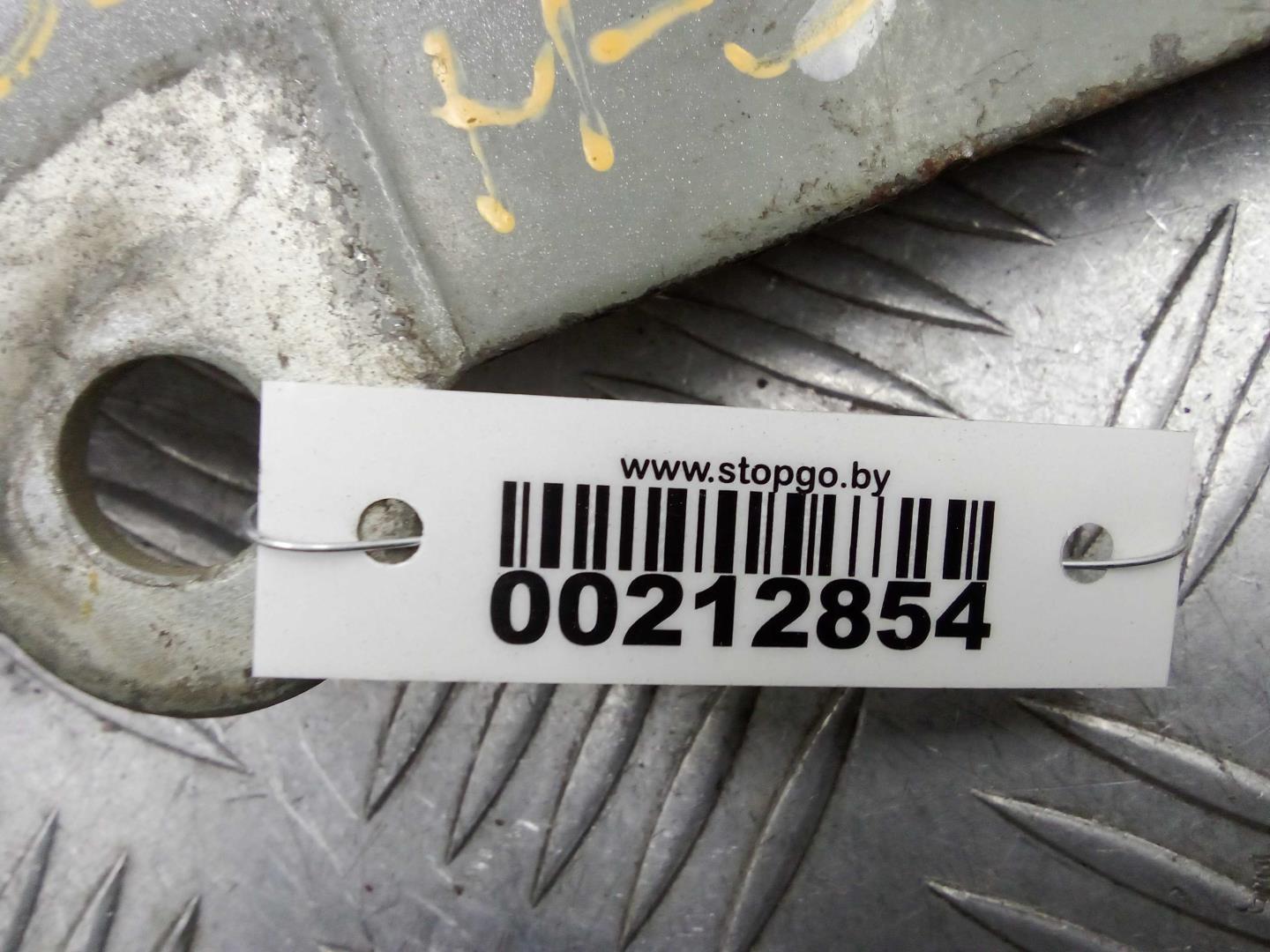 Петля капота левая