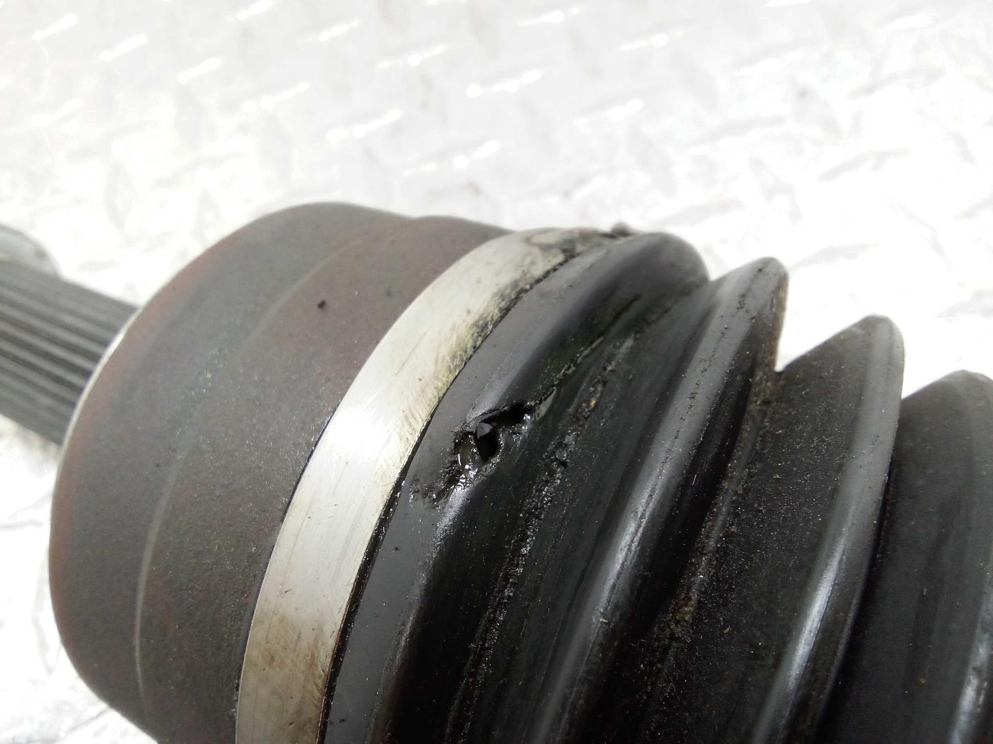 Полуось передняя левая