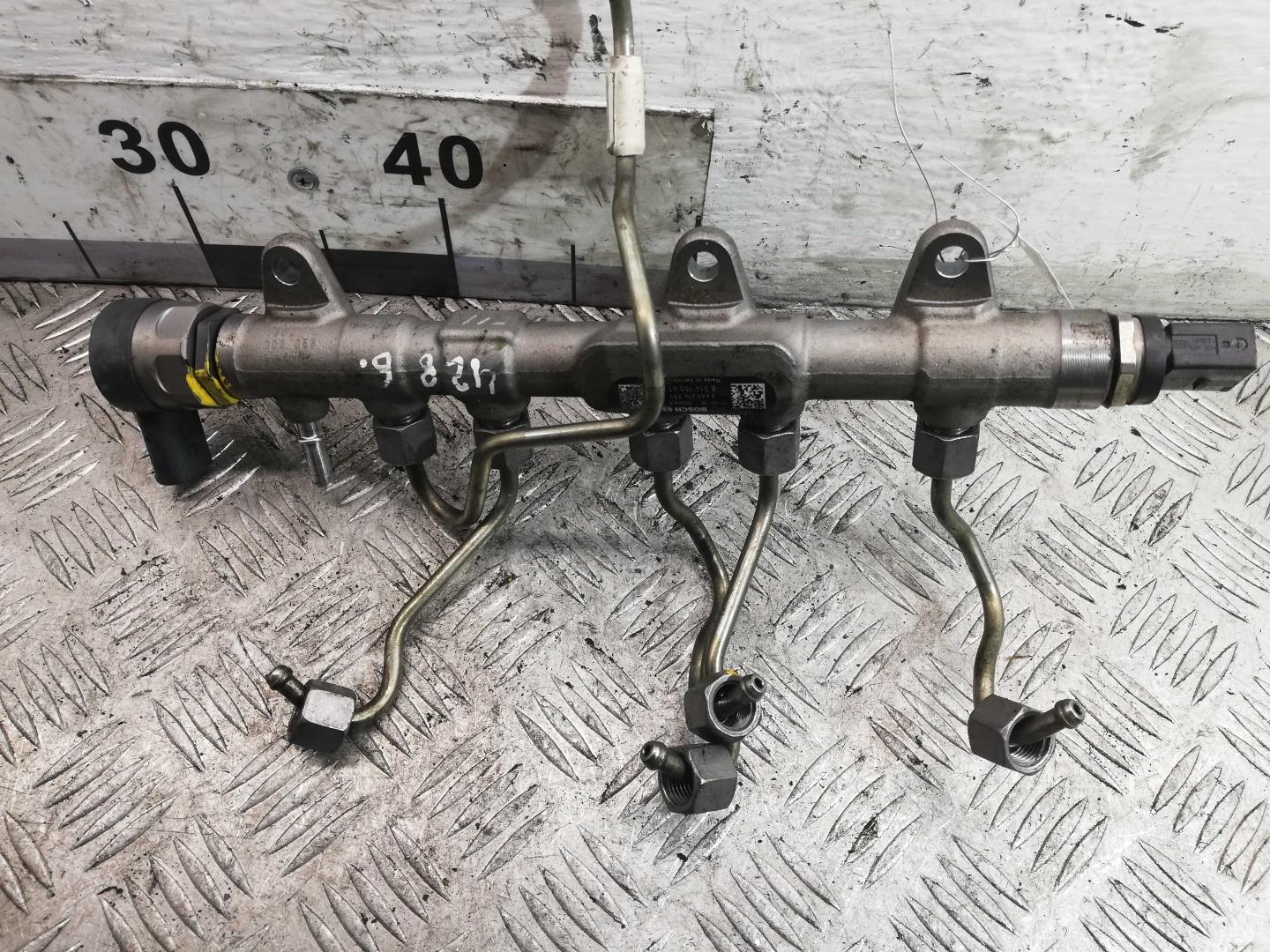 Рейка топливная (рампа)