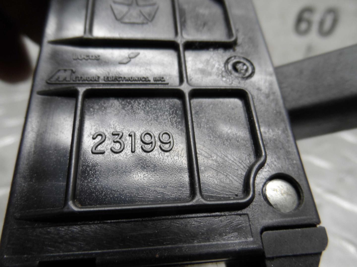 Переключатель подрулевой