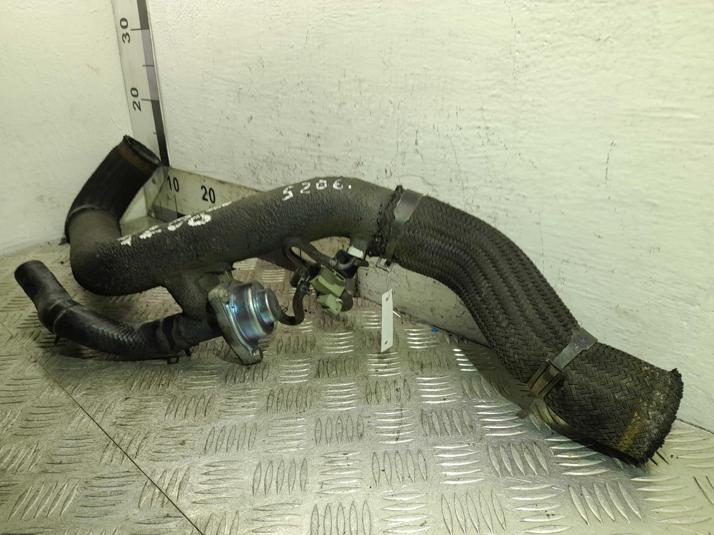 Патрубок интеркулера