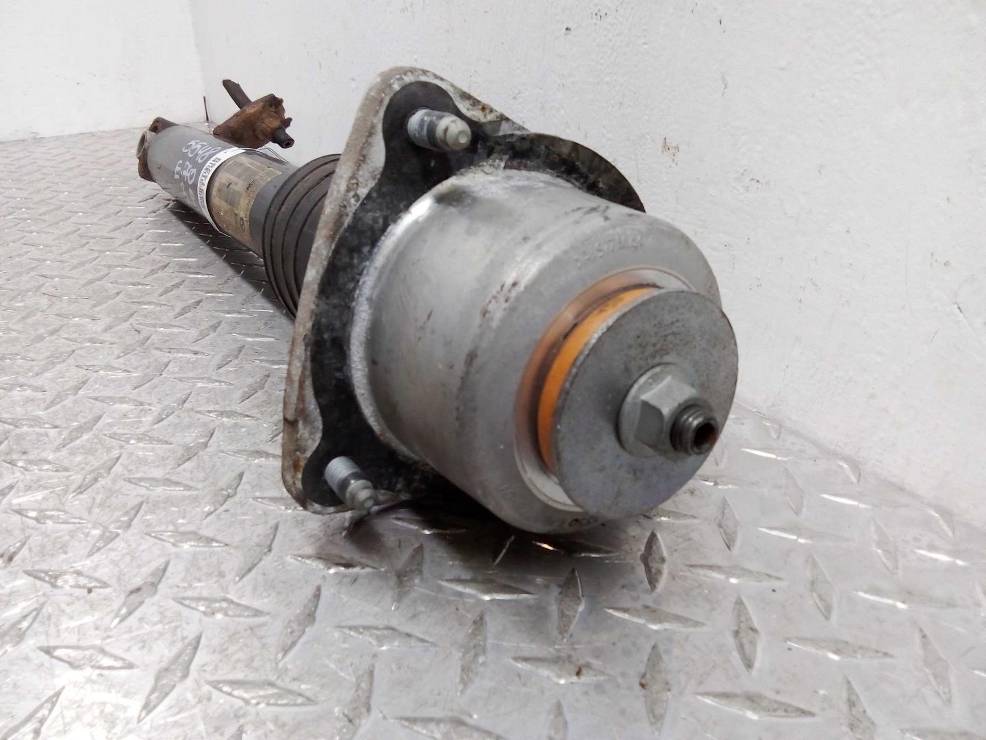 Амортизатор задний правый