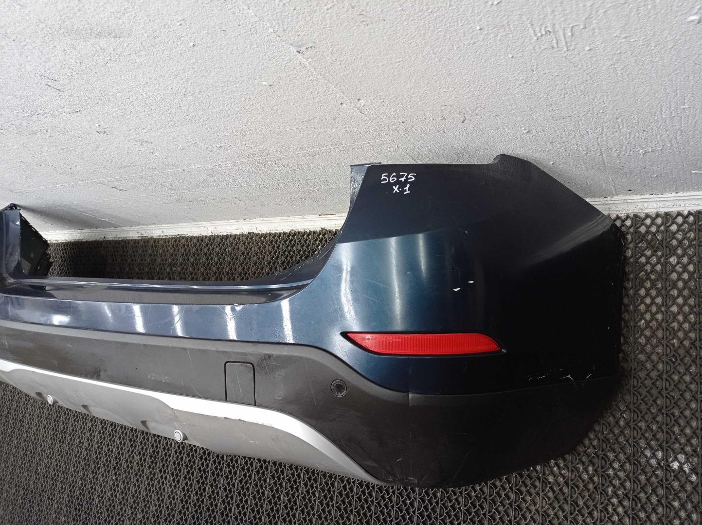 Бампер задний