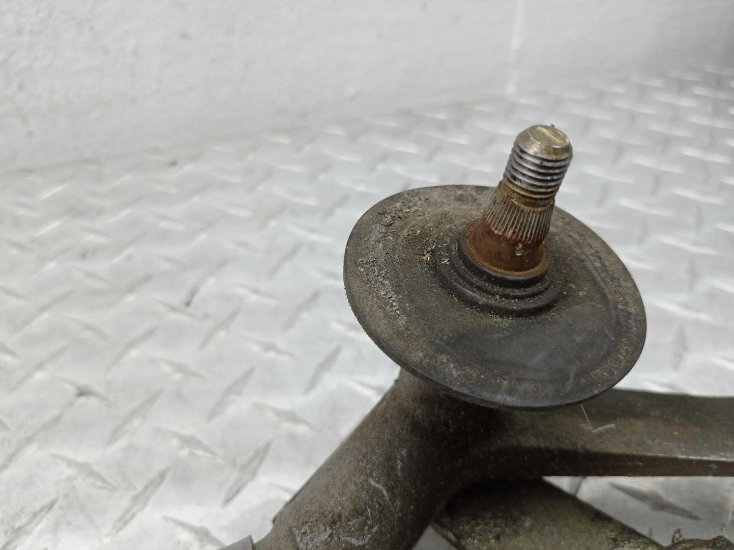 Трапеция стеклоочистителей