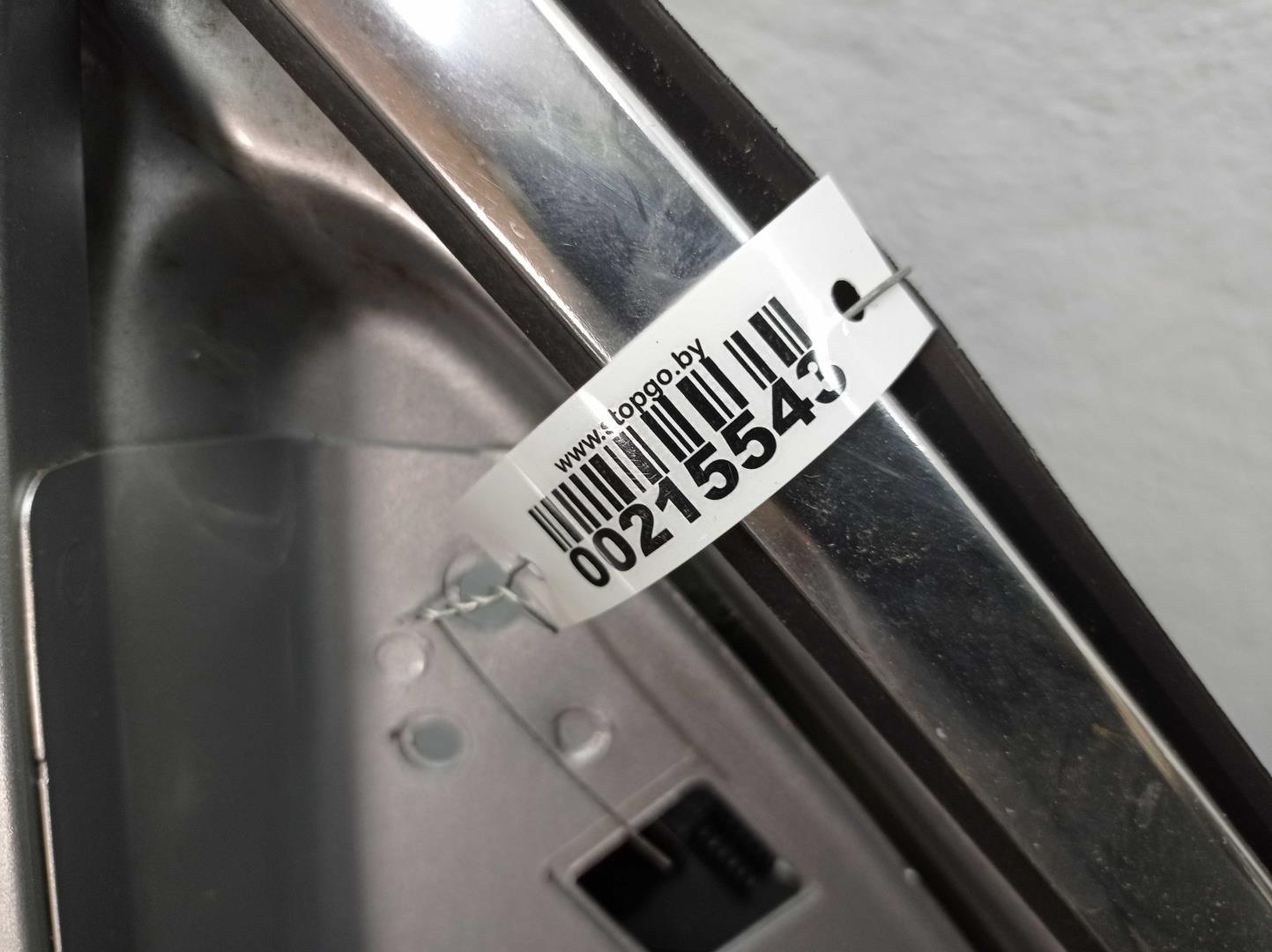 Замок двери передней правой