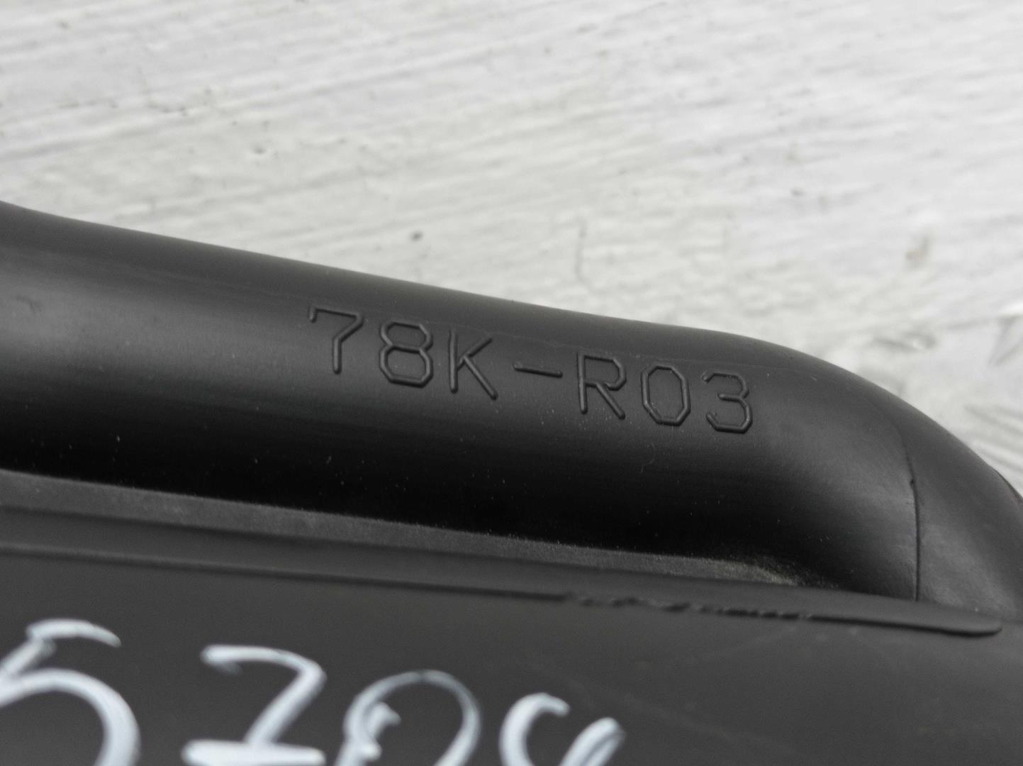 Патрубок воздушного фильтра