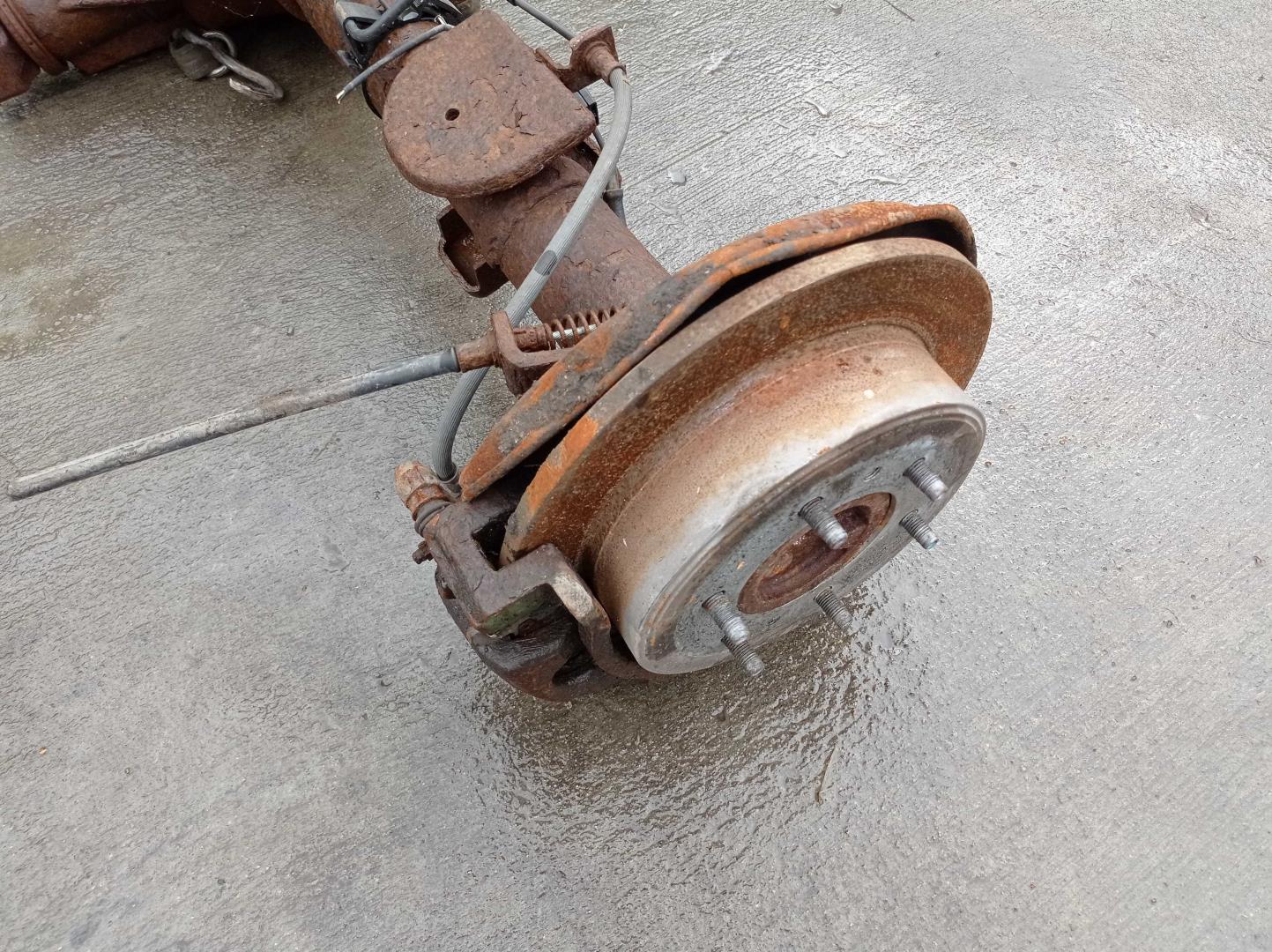 Суппорт задний правый