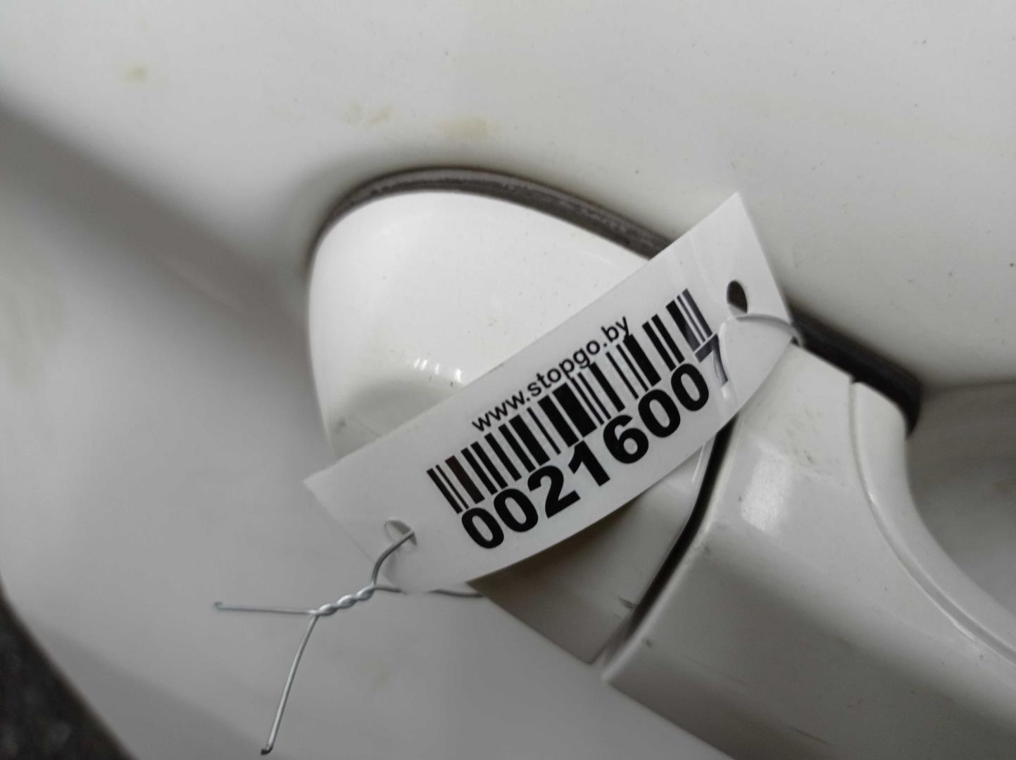 Стекло двери задней правой