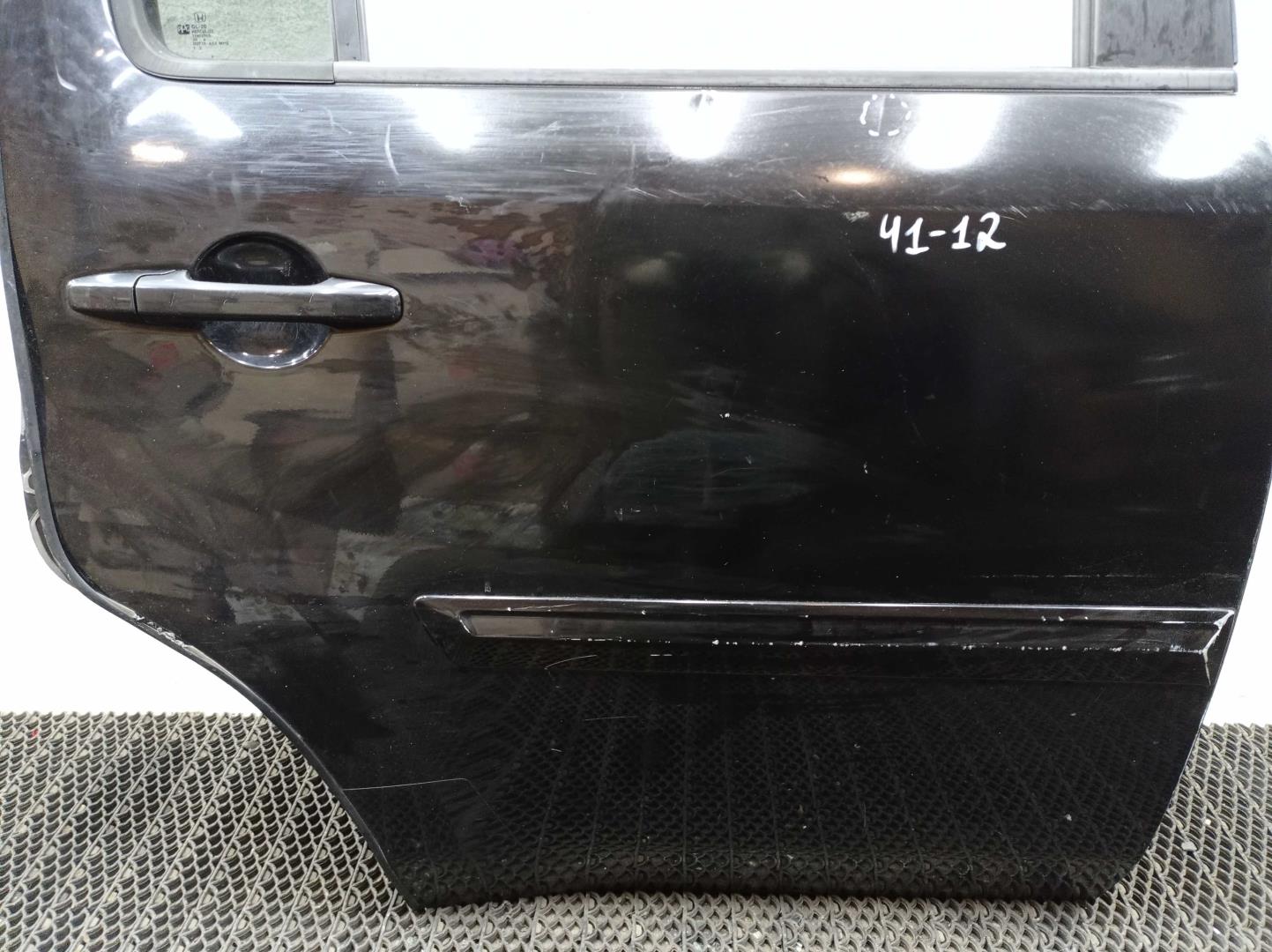 Стеклоподъемник электр. задний правый