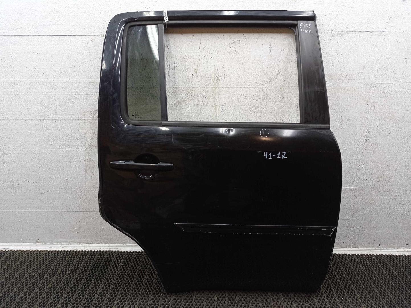 Стеклоподъемник электр. задний правый