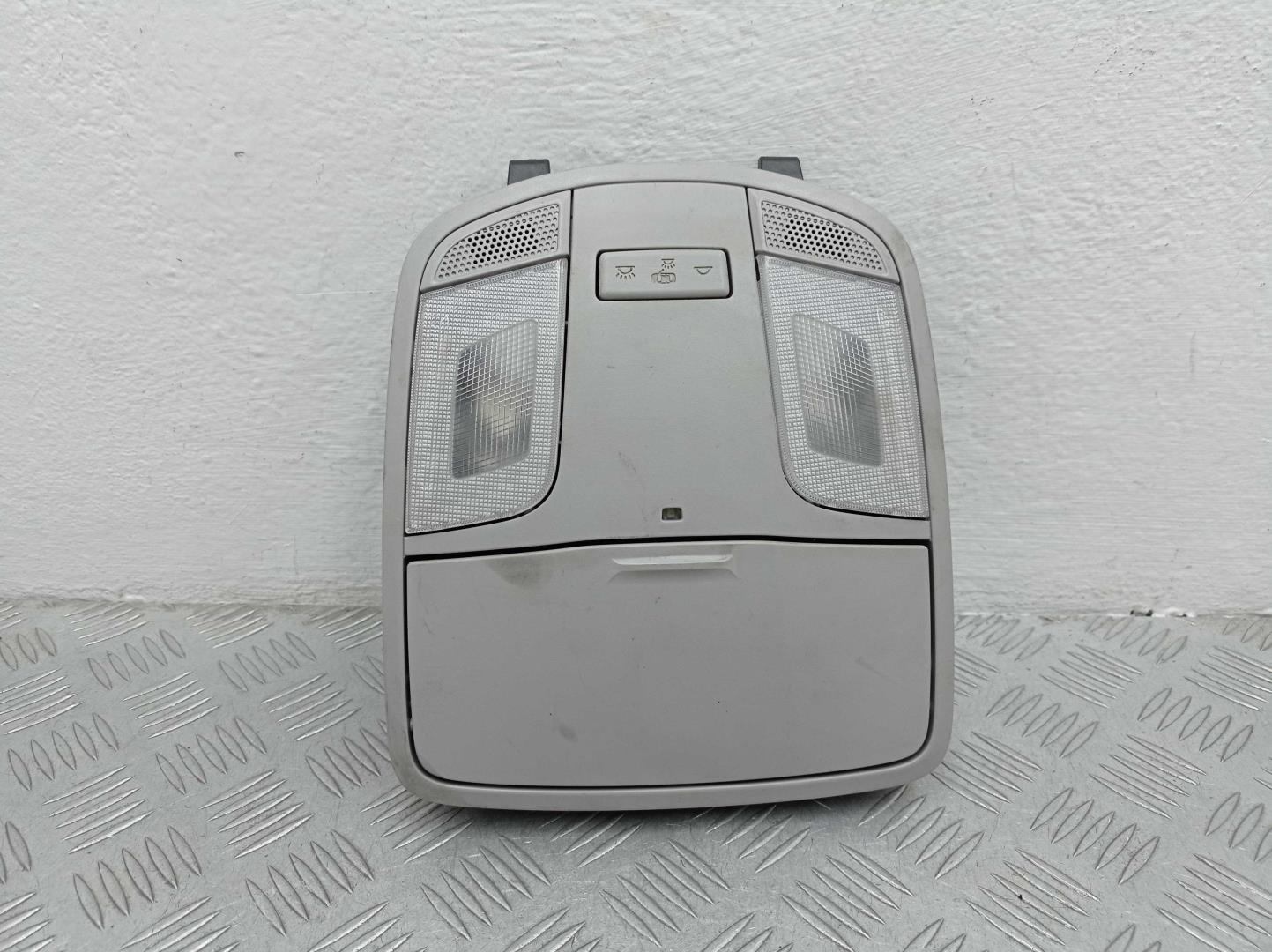 Плафон салонный